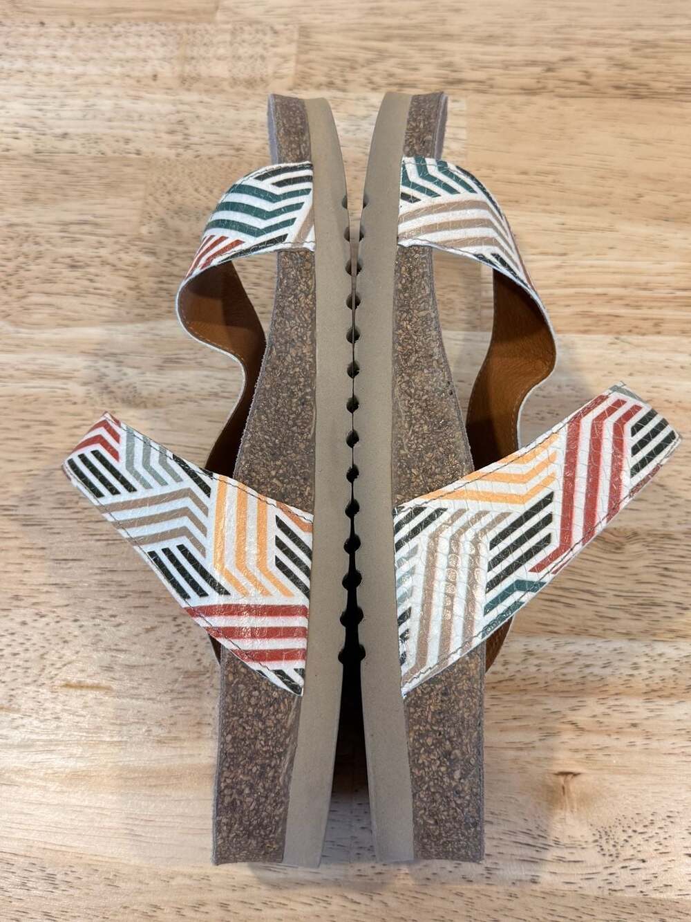 Taos Lola Geometric Multi Leather Thong Sandals - Picture 4 of 7